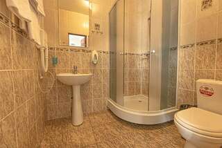 Гостиница Троя Кострома Шестиместный-4